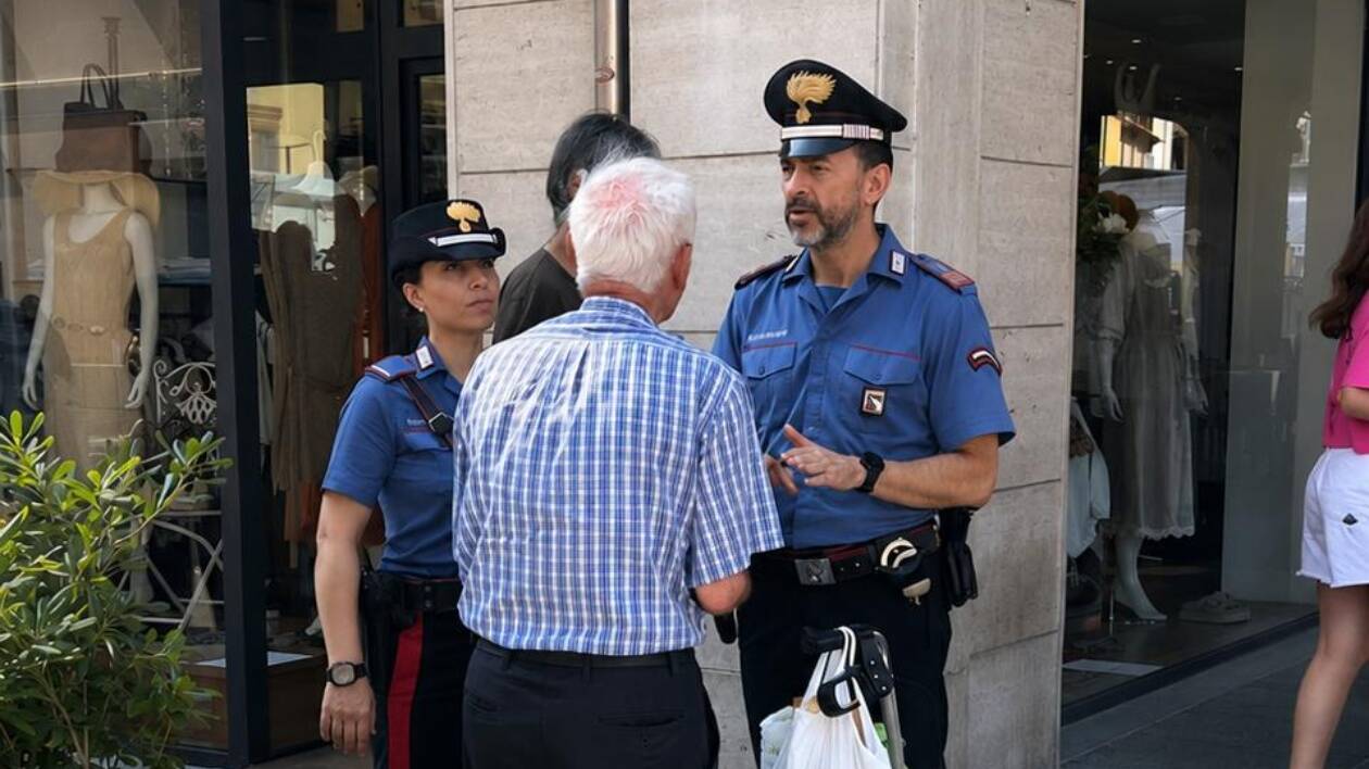 Maranello, si fingono carabinieri per sottrarre oro a un’anziana, arrestati due napoletani