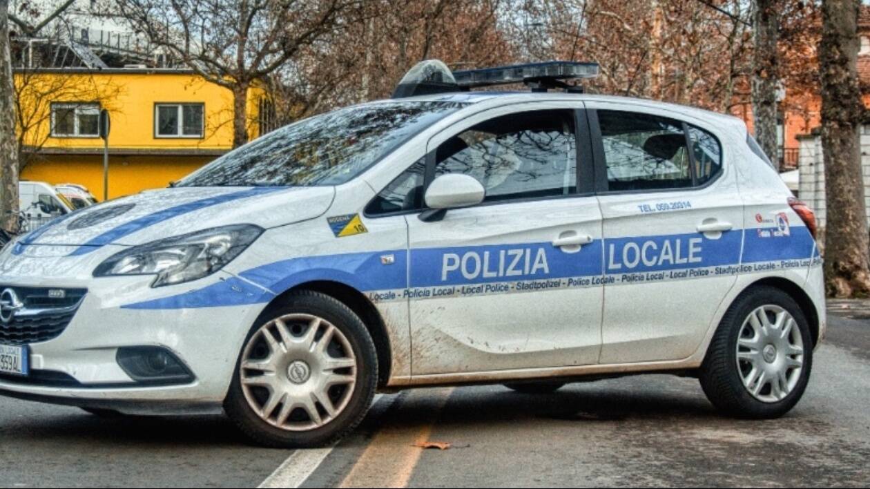 Modena, furto alla stazione ecologica: denunciato conducente di un furgone con 40 kg di metalli