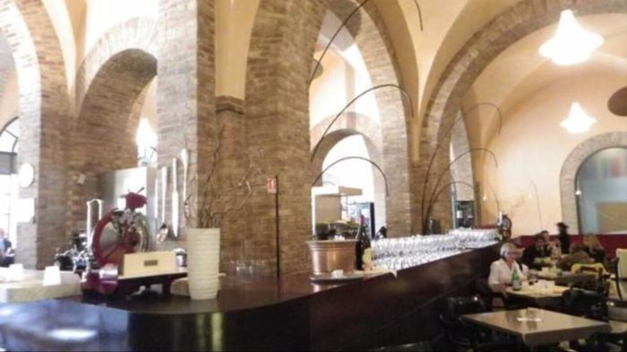Caffè Concerto, ora il Comune di Modena vuole la pace con Rrem: accordo da 924mila euro e nuova concessione