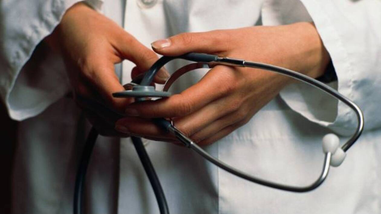 Covid, il reintegro dei medici radiati: cortocircuito politico di governo e opposizione