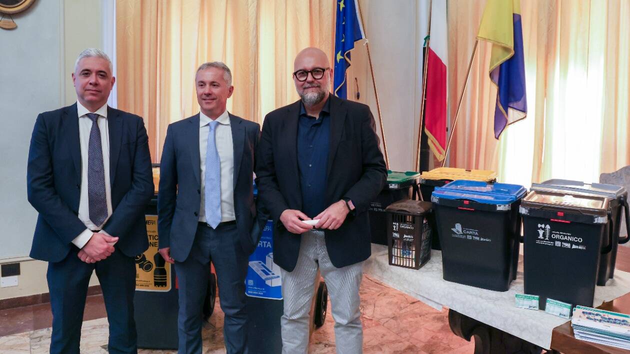 'Rifiuti Modena, l’aumento dell’8% voluto da Hera è tre volte l’incremento del costo della vita'