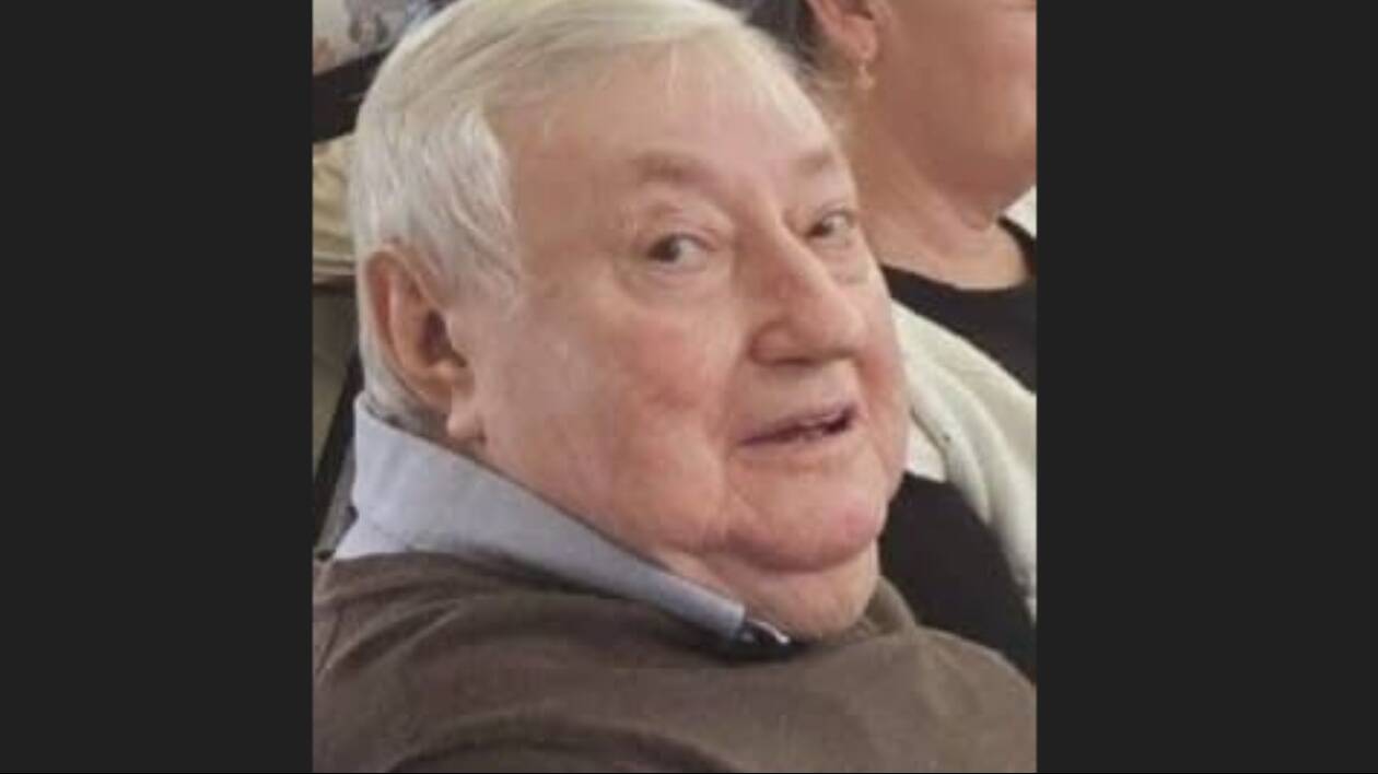 Lutto a Camposanto, è morto a 85 anni l'ex sindaco Franco Vezzali