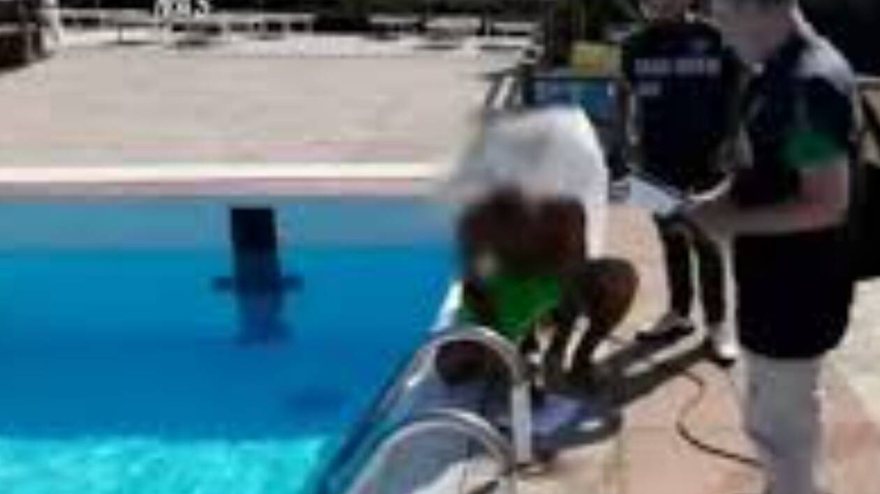 Tragedia a Milano Marittima: bimba di 4 anni muore annegata nella piscina di un hotel