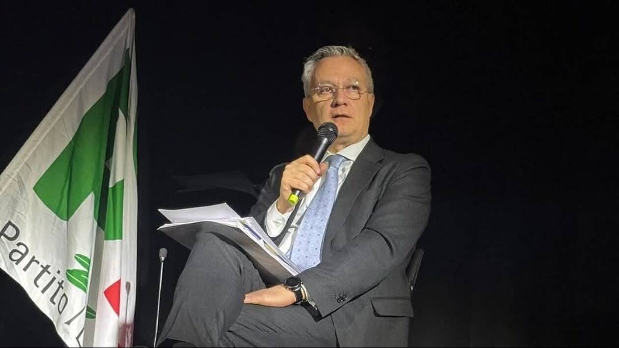 Maxi stangata biglietti del bus a Modena, Vaccari (Pd): 'Colpa dei tagli del Governo'