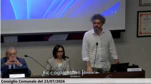 https://www.lapressa.it/articles/081036/carpi-rifiuti-righi-TN.jpg