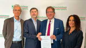 https://www.lapressa.it/articles/081038/muzzarelli-gordini-TN.jpg