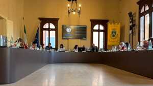 https://www.lapressa.it/articles/081042/confesercenti-mirandola-proposta-di-legge-commercio-di-prossimit-TN.jpg