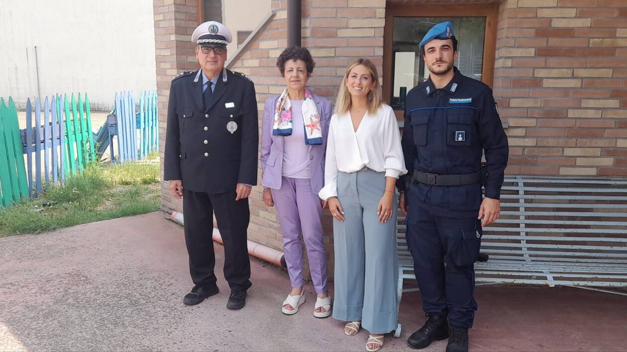 Modena, il Comune dona 100 ventilatori al carcere Sant'Anna