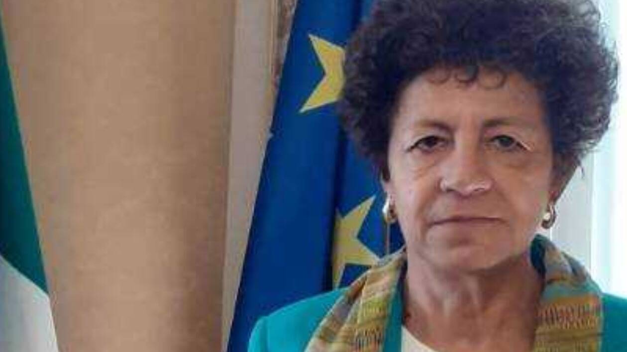 Modena, nomadi nei parcheggi e nei parchi: allontanati 67 veicoli. Camporota: 'Condivido esasperazione'