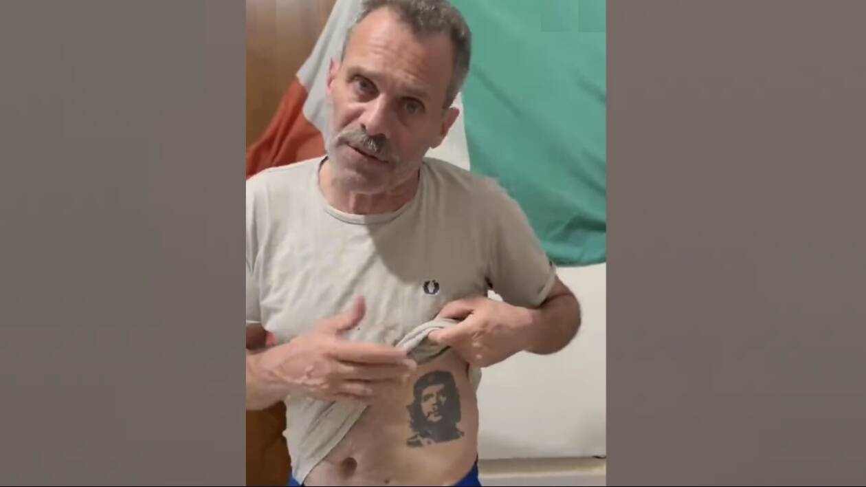 Modena, il fratello di Monica Esposito: 'Io non sono di destra'. E mostra un tatuaggio di Che Guevara
