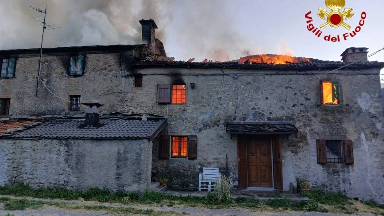 Rogo a Fiumalbo: abitazione distrutta dalle fiamme