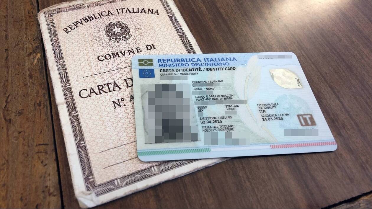 Carta di identità cartacea da oggi non più valida per l'espatrio