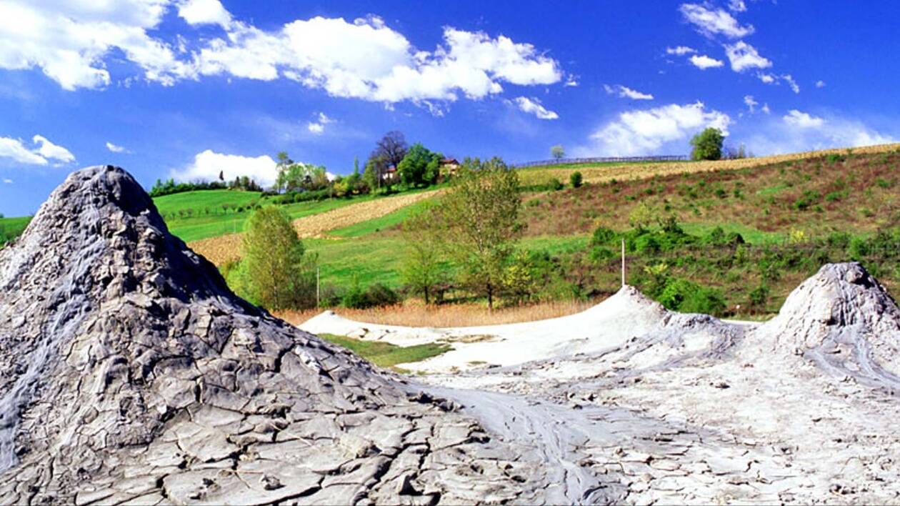 Le Salse di Nirano tra natura, scienza ed esperienze all'aria aperta