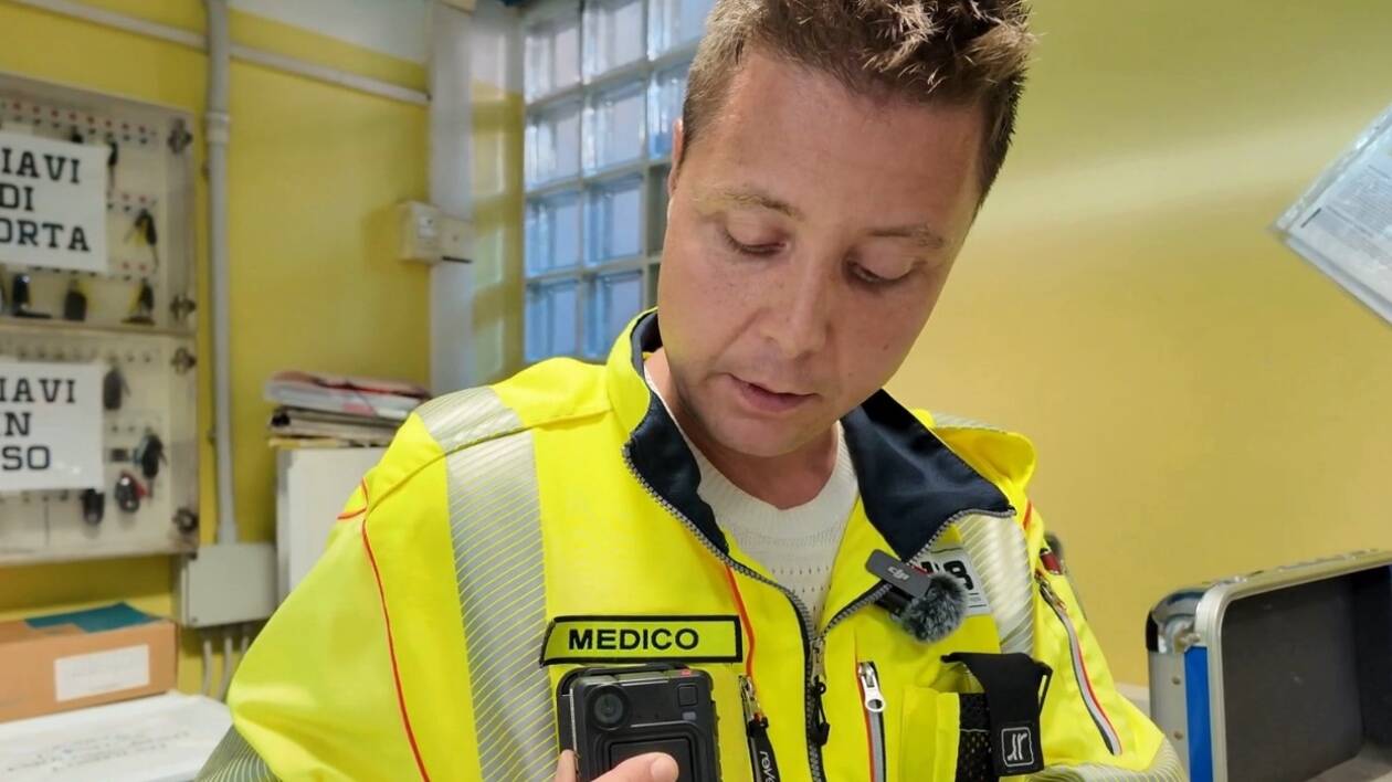 Bodycam sugli equipaggi del 118: l’Ausl di Modena avvia la sperimentazione