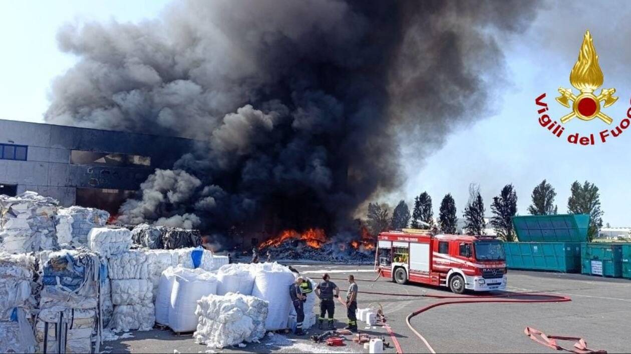 L'incendio di Finale: raccomandazioni Ausl per la salute
