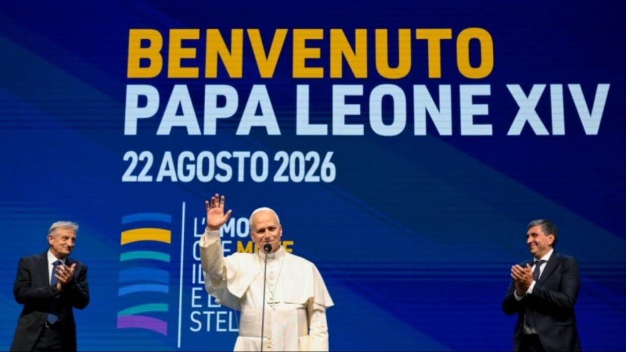 Rimini abbraccia Papa Leone XIV: ovazione, energia e un messaggio che accende il Meeting