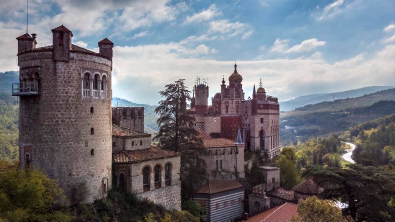 Rocchetta Mattei, ristrutturazione completa, ma la sua vera anima rimane fuori