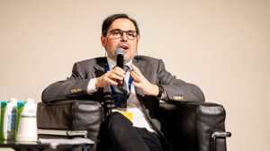 https://www.lapressa.it/articles/081717/igor-sotgiu-modena-fondazione-di-modena-TN.jpg