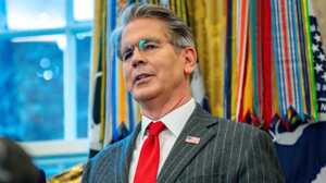 https://www.lapressa.it/articles/081734/iran-usa-TN.jpg
