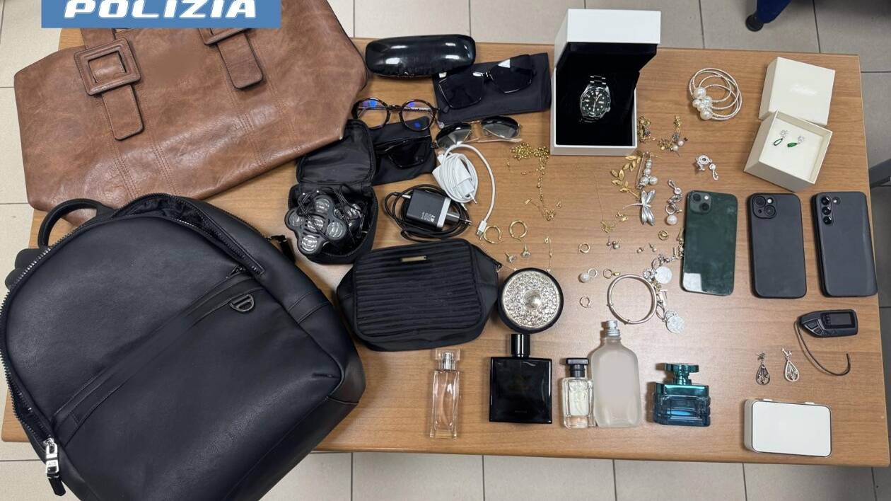 Sventato un furto su auto in un'area di servizio sull'A1: tre arresti della Polizia di Stato