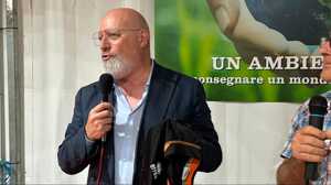 https://www.lapressa.it/articles/081830/stefano-bonaccini-TN.jpg