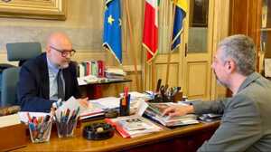https://www.lapressa.it/articles/081875/modena-mezzetti-pd-roberto-solomita-minganti-ferraresi-maria-sergio-m5s-TN.jpg