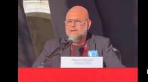 https://www.lapressa.it/articles/082240/mezzetti-festival-filosofia-caos-TN.jpg