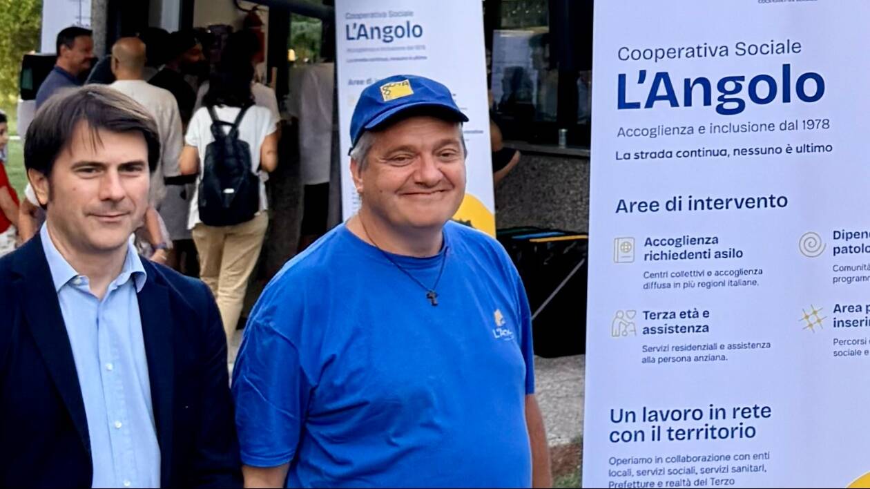 Costellazioni, Garretto e l'intreccio di società e cariche: L'Angolo, Hyma, Icaro e quell'indirizzo che ritorna sempre