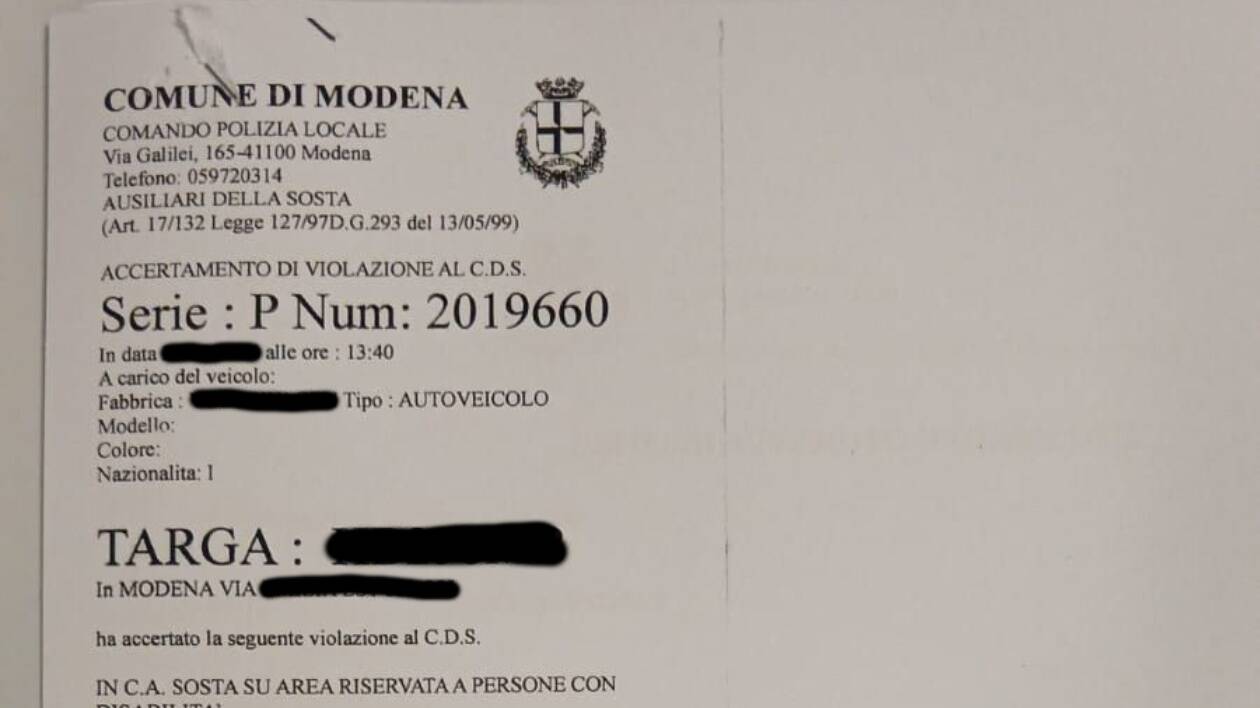 Modena, intercettato dalla Polizia locale falso verbale con QR code
