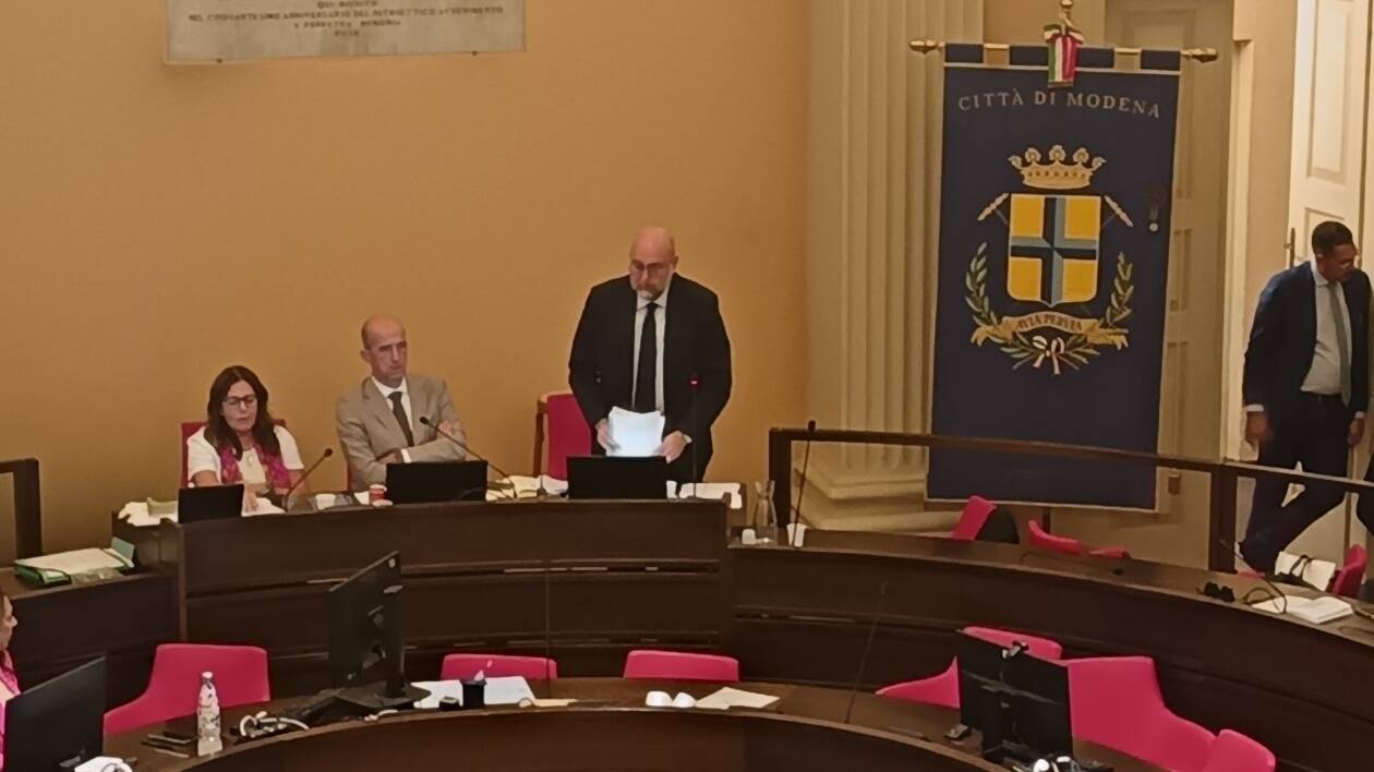 Amo, Mezzetti: 'Non normale che a 16 mesi da apertura indagini dalla Procura nessun avviso di chiusura'