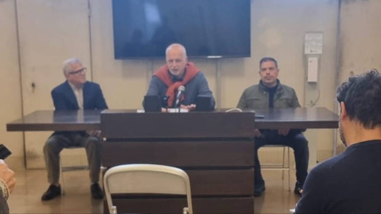Sacca, protesta di Modena in Ascolto: 'Aprire subito il parcheggio multipiano e spostare il drop-in'
