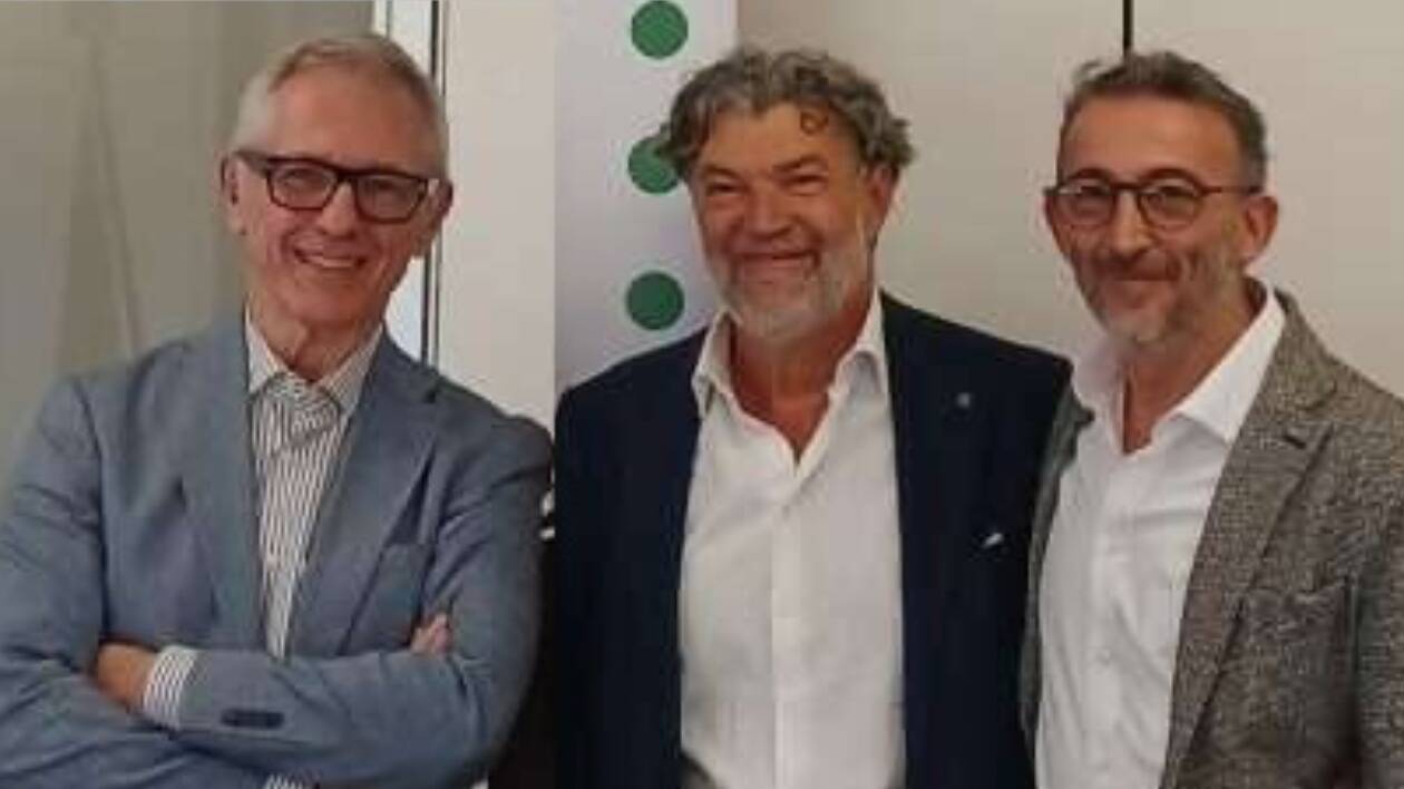 Modena, sanità riorganizzata: al vertice in Accademia con i 35 gruppi di lavoro nessuno parla del piano di Mezzetti