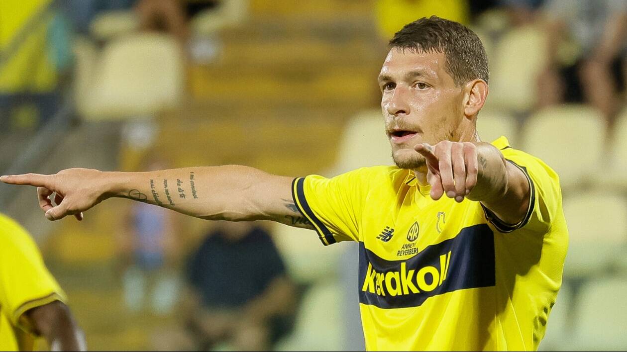E' il giorno del derby col Cesena: il Modena schiera Belotti titolare