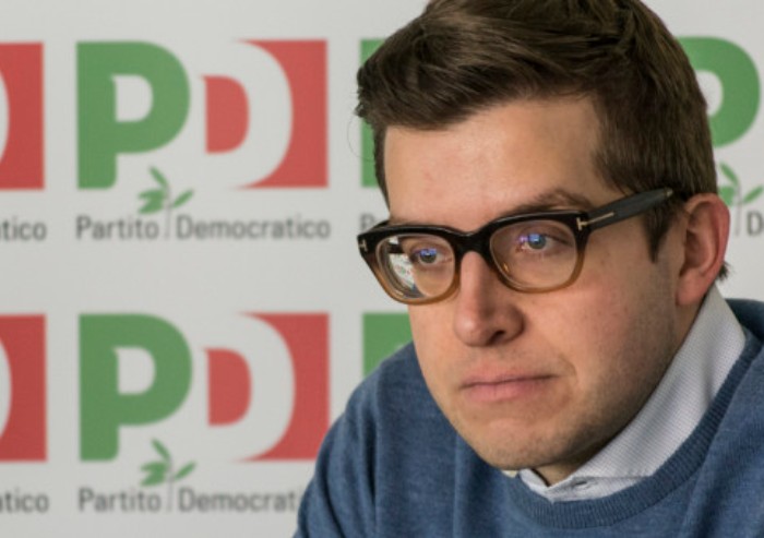Primarie Pd, oggi si vota: tra traditori e pappagalli e l'uomo di Bonaccini fa da arbitro