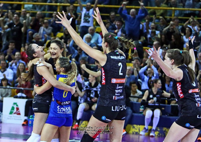 Volley Femminile Finale scudetto, Modena si aggiudica Gara 1
