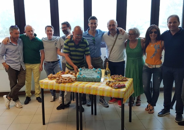 Il S.I.U.L.P brinda a 'tutti'