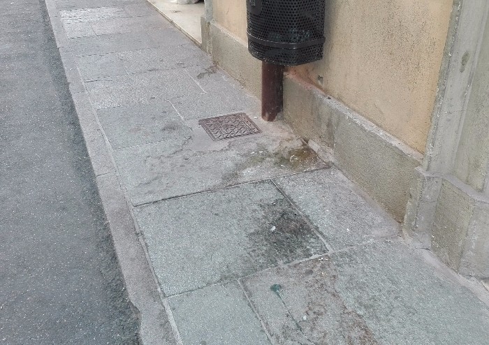 'Questa strada è un vespasiano'