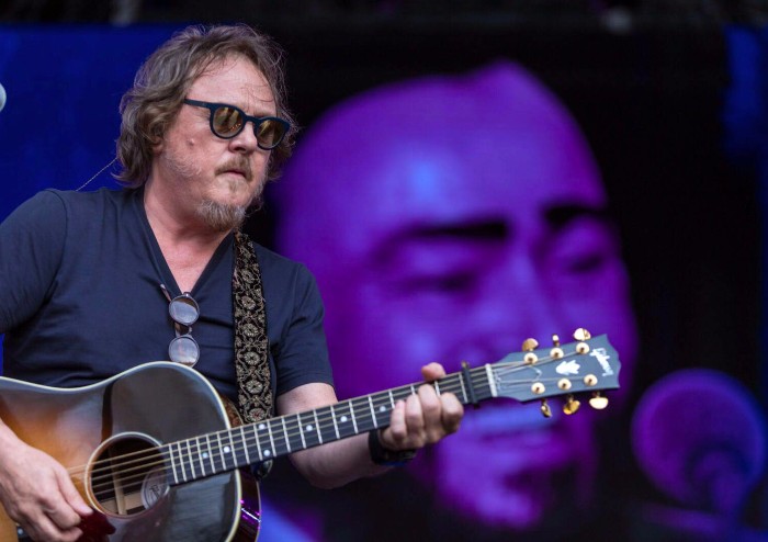 Pavarotti, una 'lenta' emozione senza fine