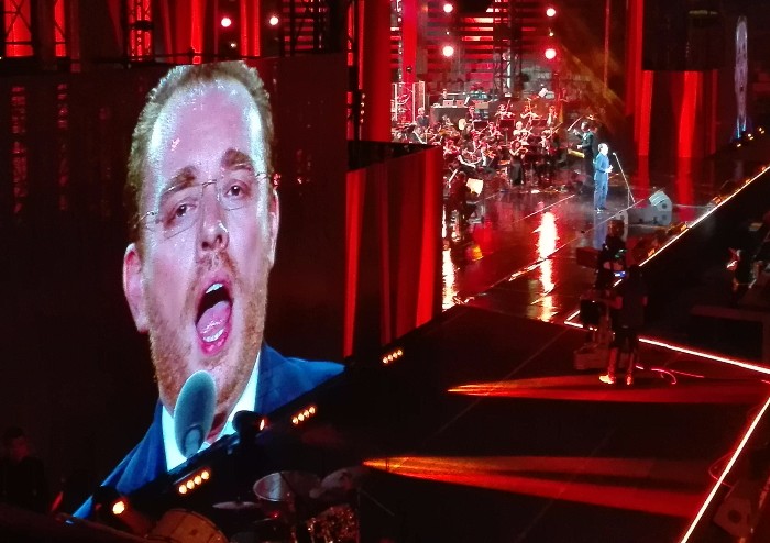 Pavarotti, una 'lenta' emozione senza fine