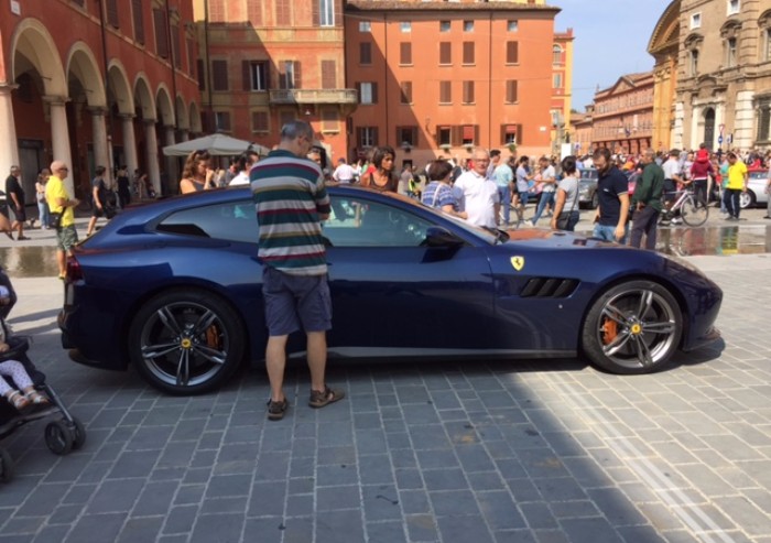 I 70 anni della Ferrari celebrati all'ombra del Palazzo Ducale
