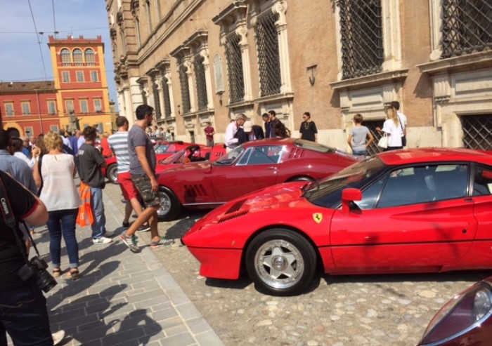 I 70 anni della Ferrari celebrati all'ombra del Palazzo Ducale