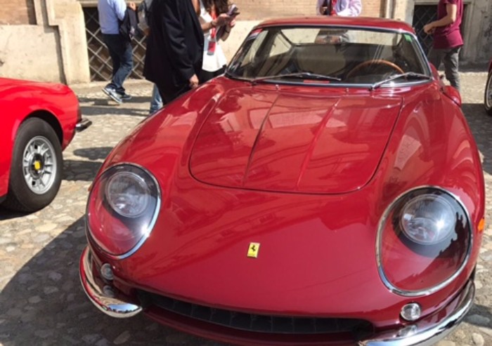 I 70 anni della Ferrari celebrati all'ombra del Palazzo Ducale