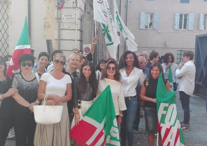 I 70 anni della Ferrari celebrati all'ombra del Palazzo Ducale