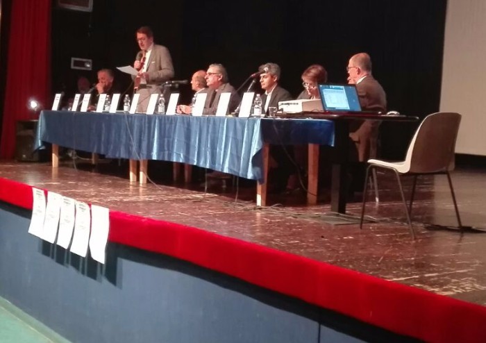 Pavullo, scintille sull'addio al punto nascite