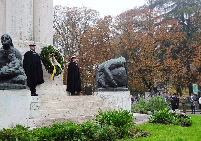 'Ricordo Nassirya, no alla rassegnazione'