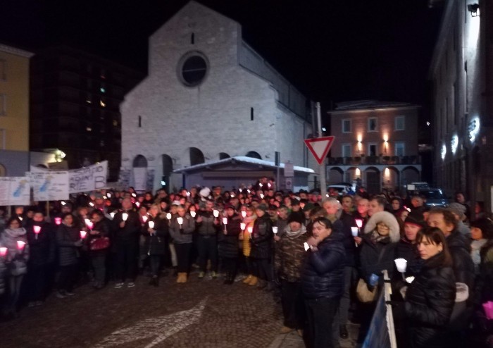 Pavullo, la marcia dei mille per riaprire il Punto nascite