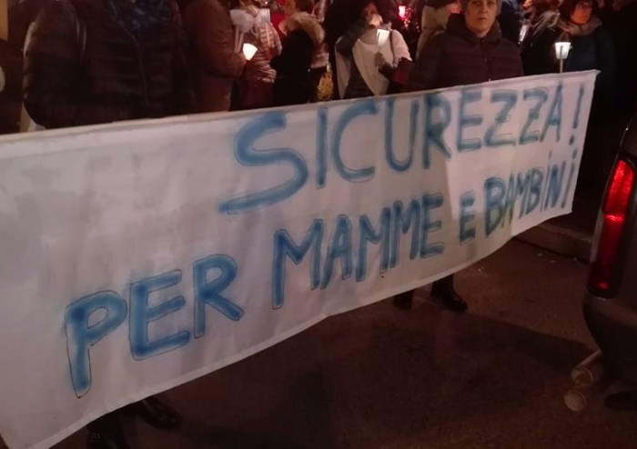 Pavullo, la marcia dei mille per riaprire il Punto nascite