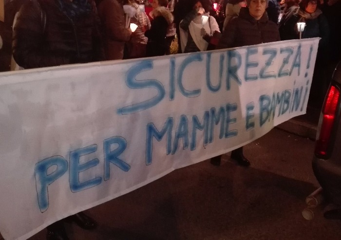 Pavullo, la marcia dei mille per riaprire il Punto nascite