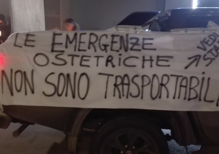 Pavullo, la marcia dei mille per riaprire il Punto nascite