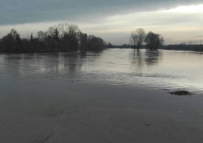 Modena, la piena è passata ora tocca l'area nord